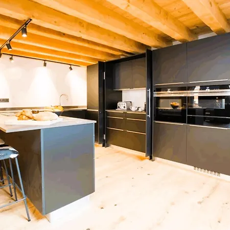 Epix 87 Ski-in Ski-out A Confortable Et Typique Val Thorens