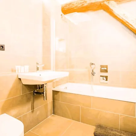 Apartment Epix 87 Ski-in Ski-out A Confortable Et Typique *